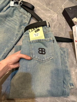 Quần jean suông chữ B cạp cao