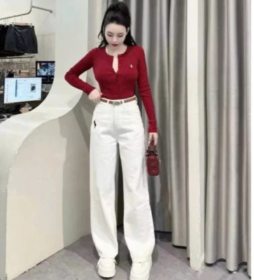 Quần Kaki trắng ống suông